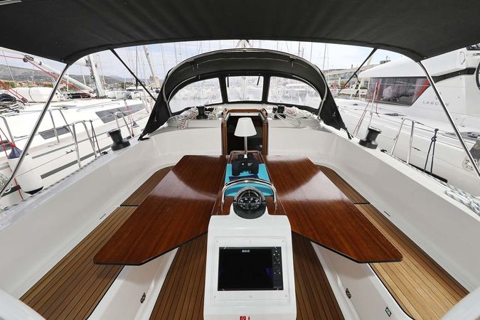 Bavaria Cruiser 46 | Cala Mawa