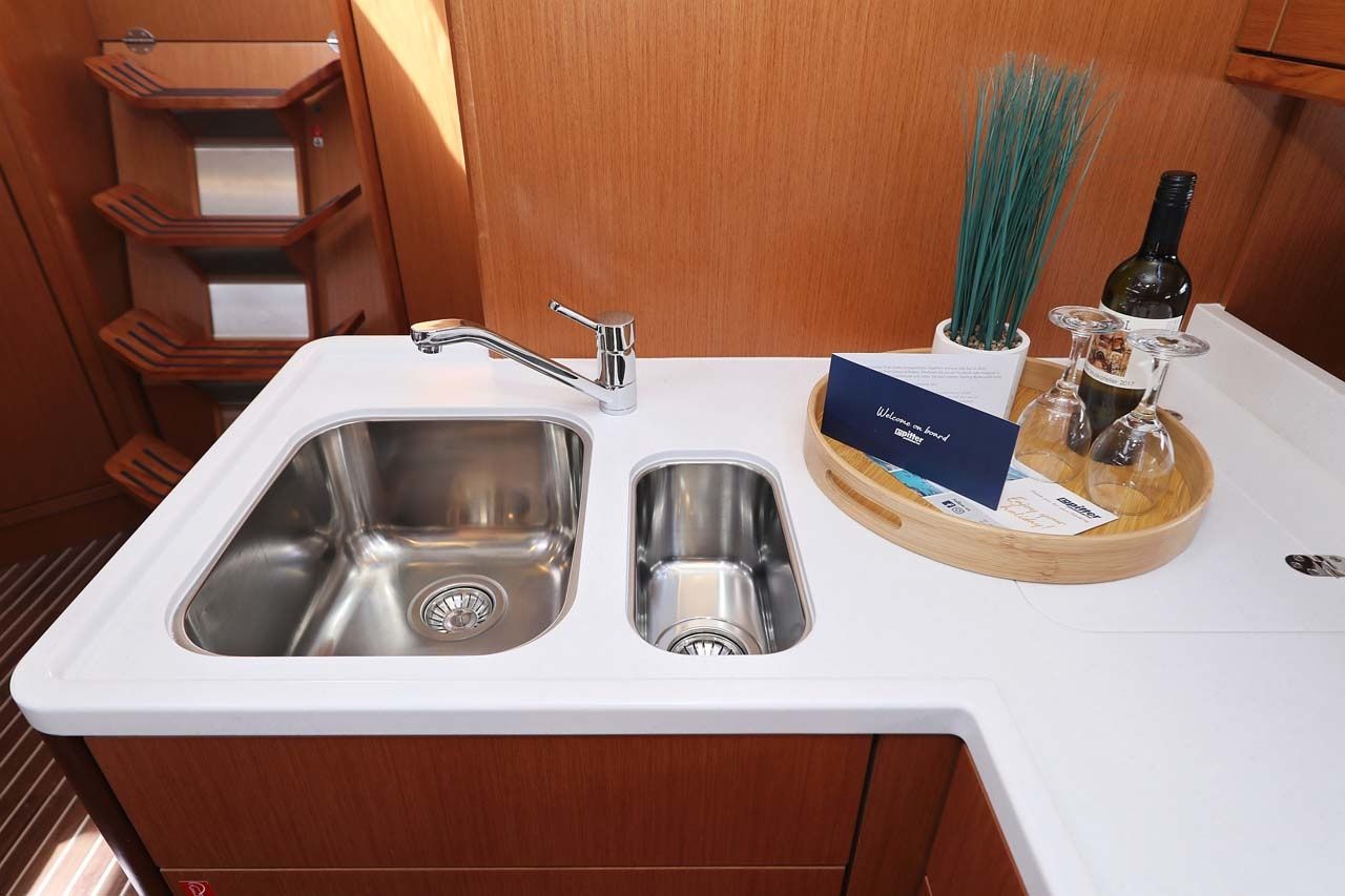 Bavaria Cruiser 46 | Cala Mawa
