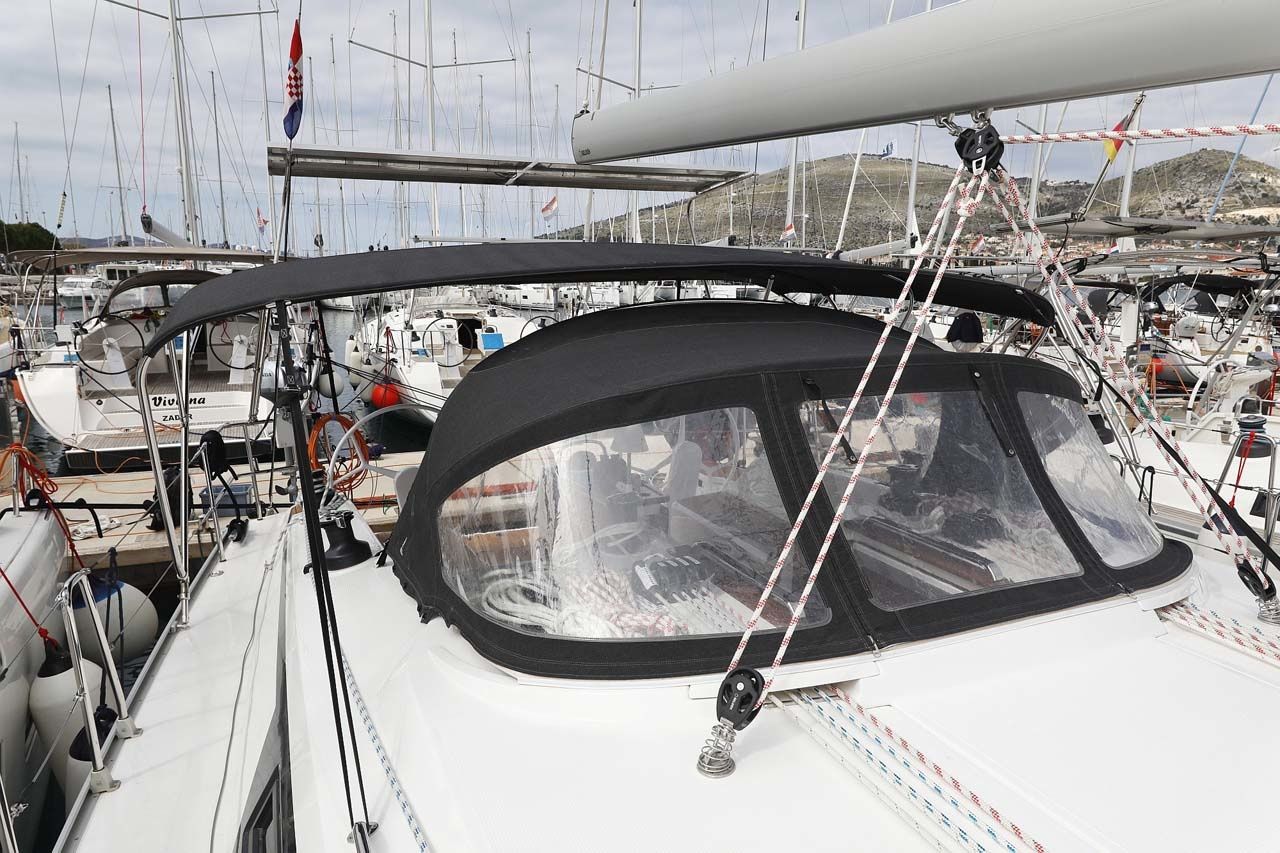Bavaria Cruiser 46 | Cala Mawa