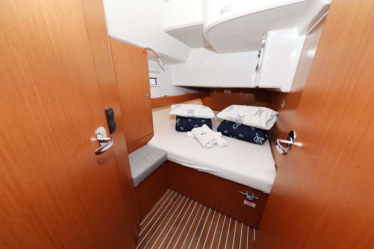 Bavaria Cruiser 46 | Cala Mawa