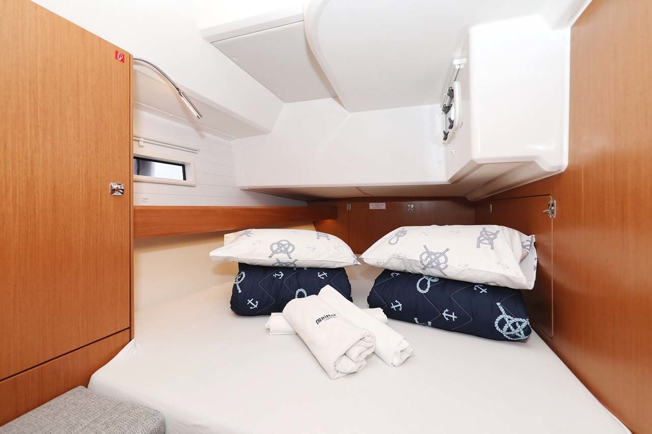 Bavaria Cruiser 46 | Cala Mawa
