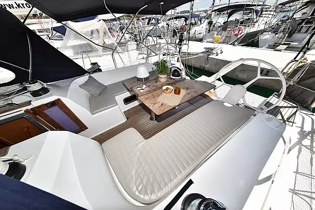 Bavaria Cruiser 46 | Borgo Erizzo