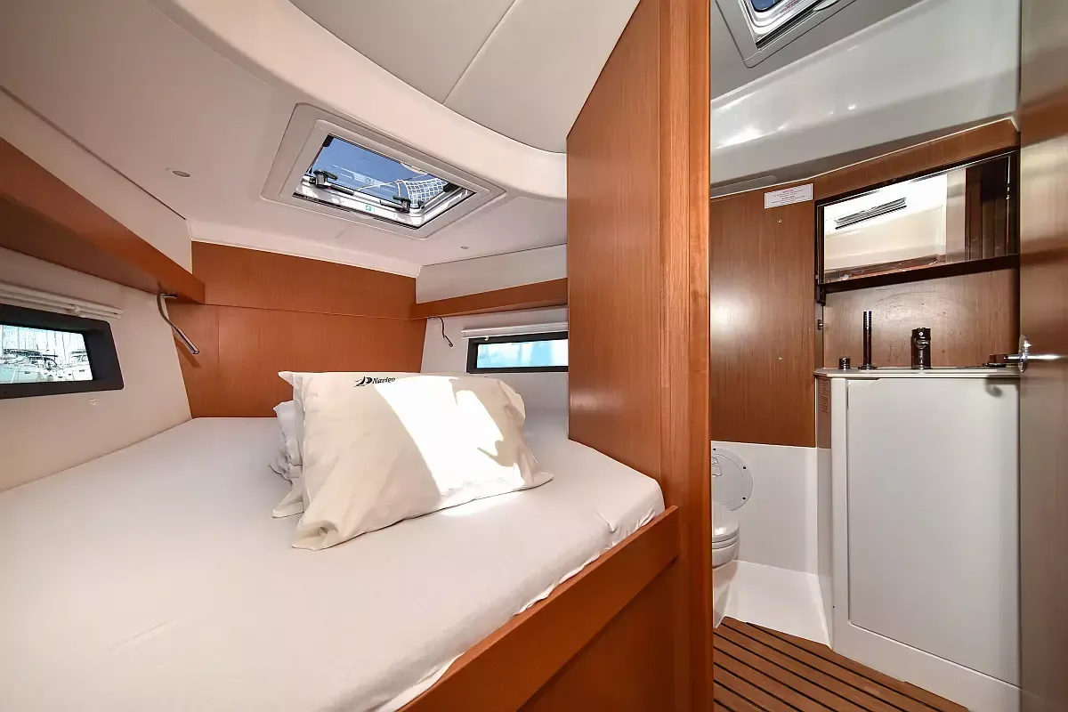 Bavaria C38 | Seka 6