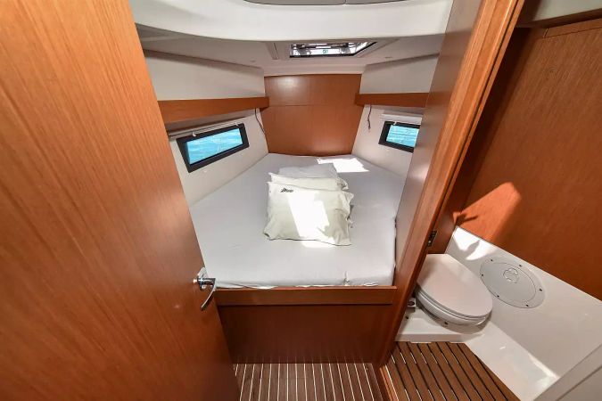 Bavaria C38 | Seka 6