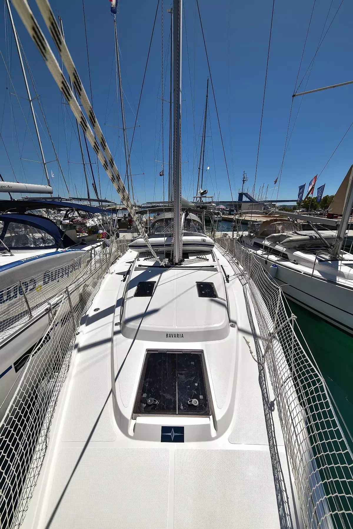 Bavaria C38 | Seka 6