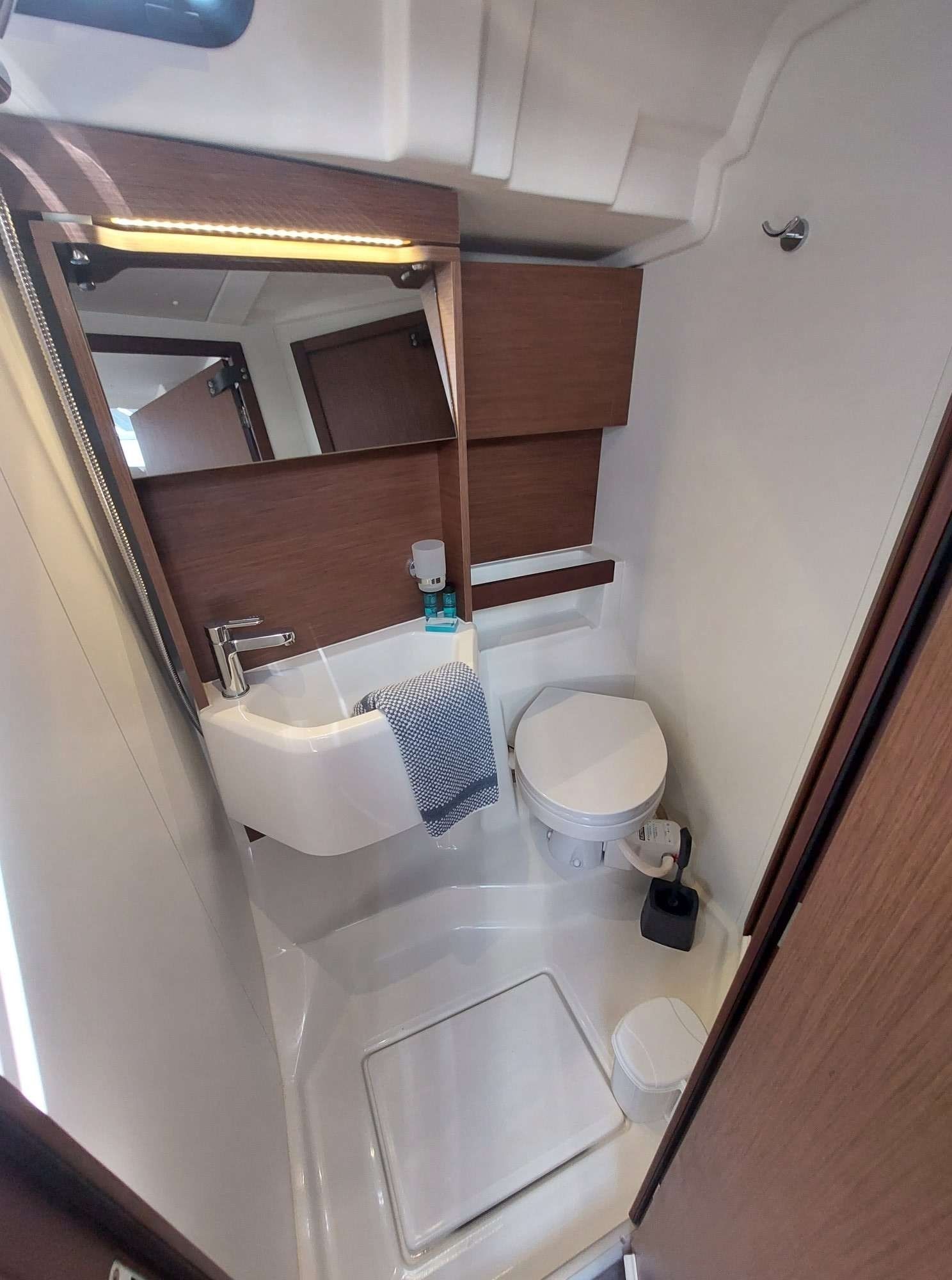 Beneteau Oceanis 51.1 | Ifestion