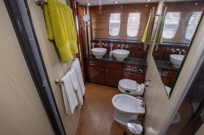 Fairline Squadron 74 | Happy Dream