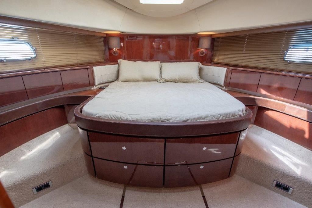 Fairline Squadron 74 | Happy Dream