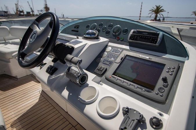 Fairline Squadron 74 | Happy Dream