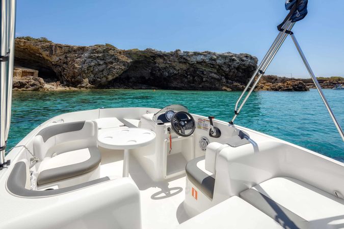 Bayliner Element | Elena