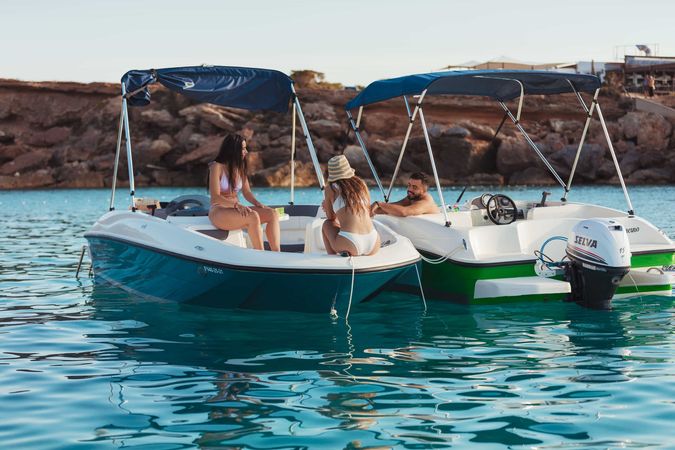 Bayliner Element | Elena