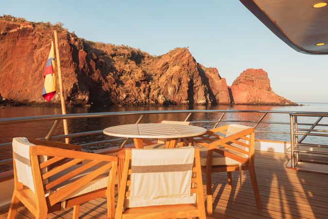 Custom Built Yacht | Domenica