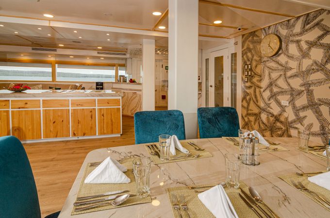 Custom Built Yacht | Domenica