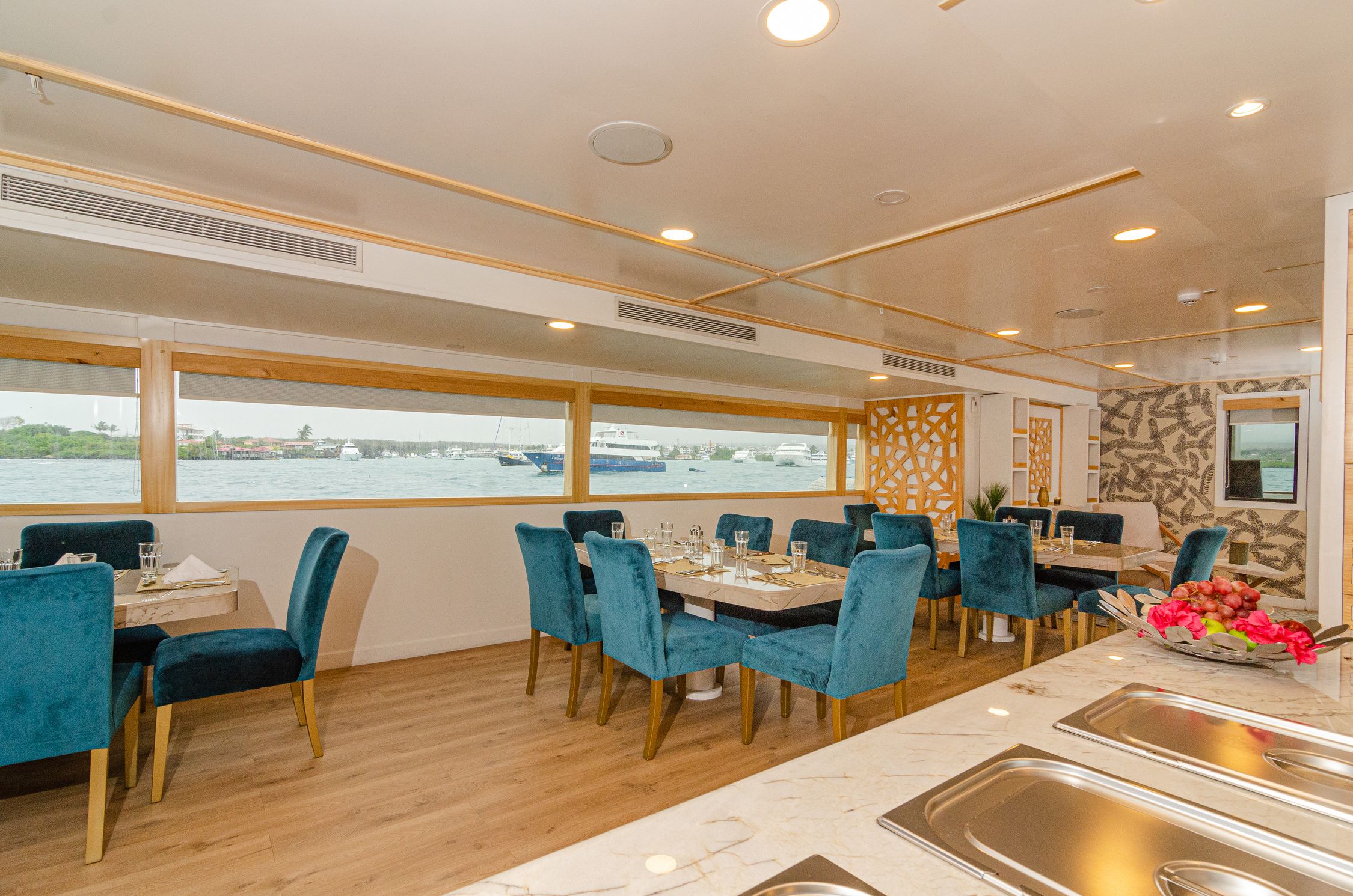 Custom Built Yacht | Domenica