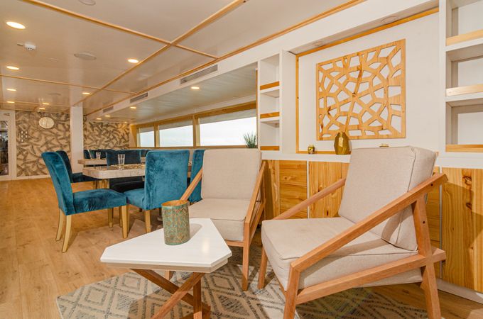 Custom Built Yacht | Domenica