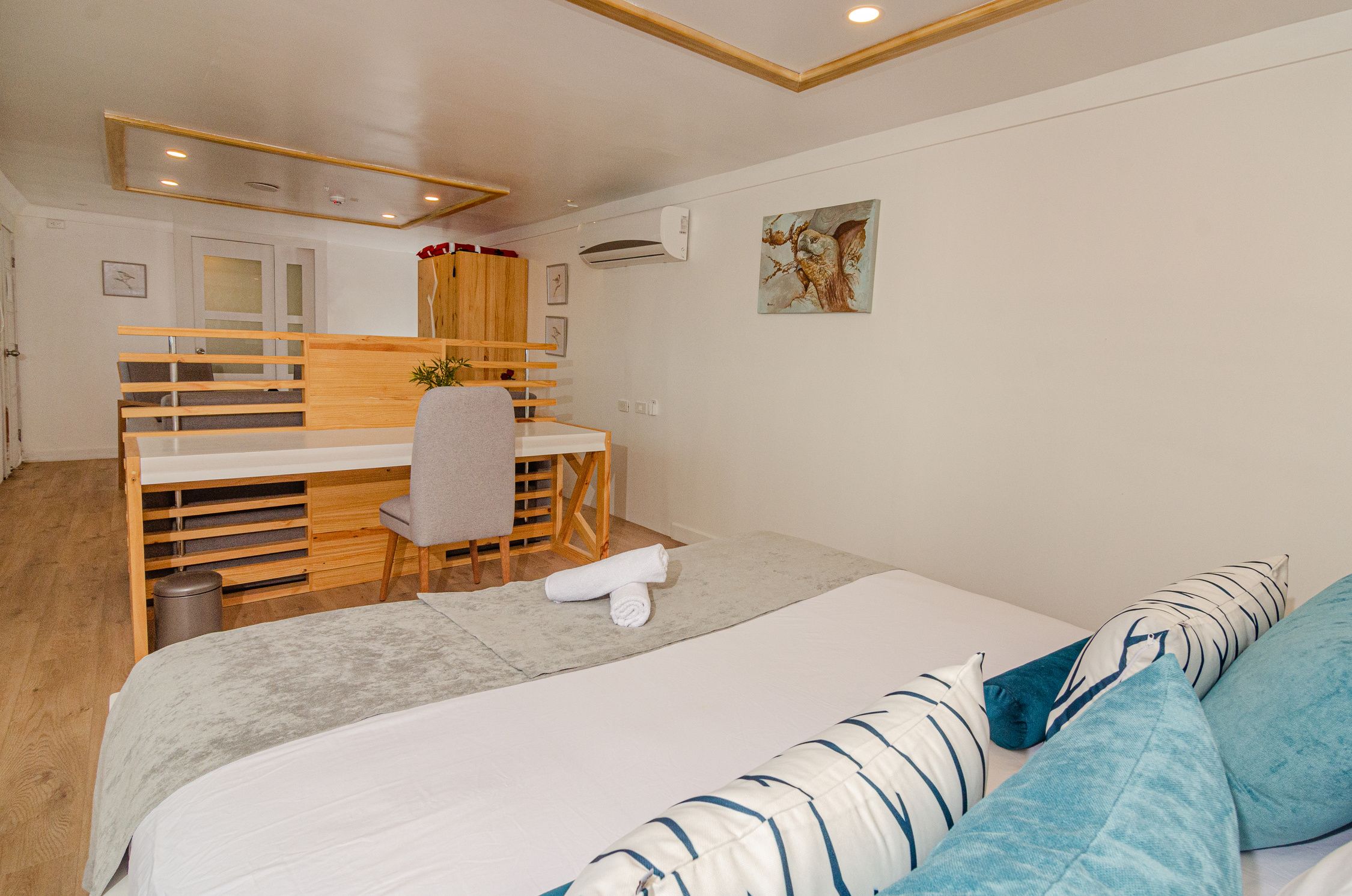 Custom Built Yacht | Domenica