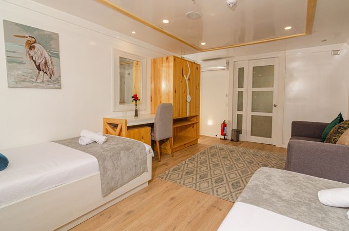 Custom Built Yacht | Domenica