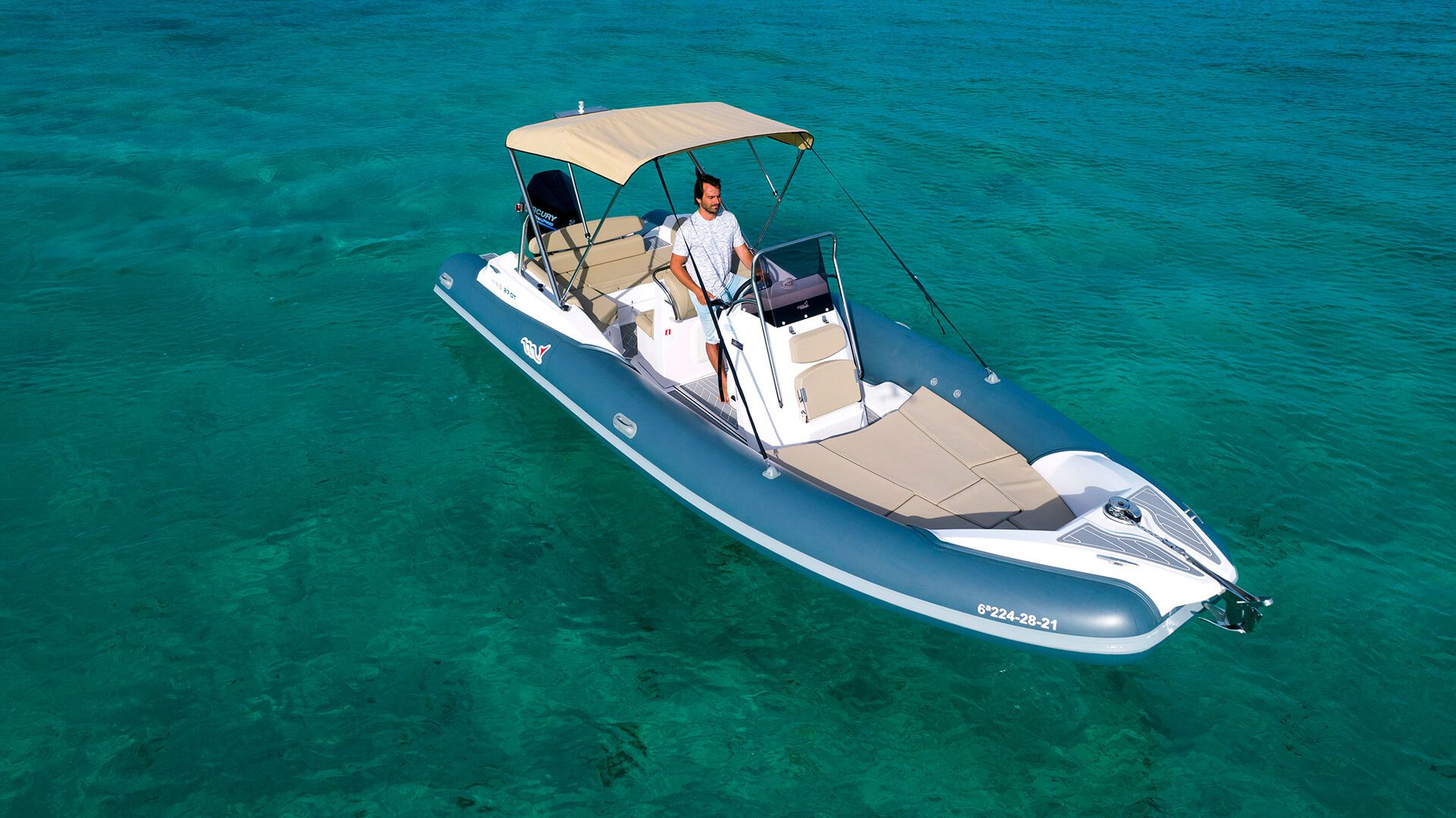 MV Marine 25 | Kona