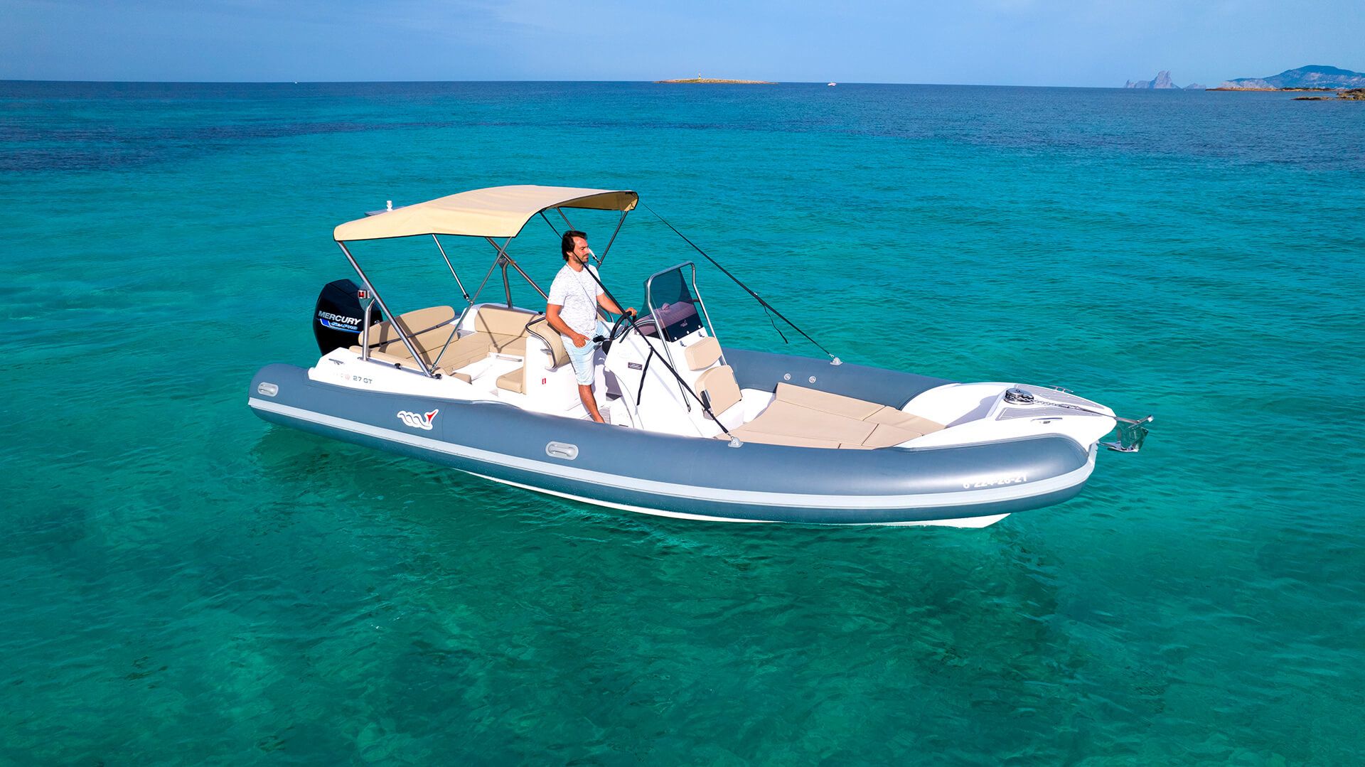 MV Marine 25 | Kona