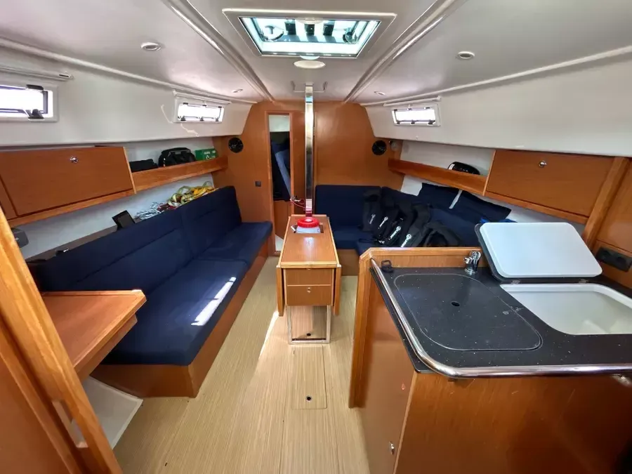 Bavaria Cruiser 32 | Honer