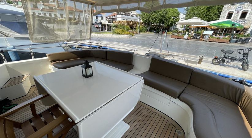 Custom Built Yacht | Sea Shell