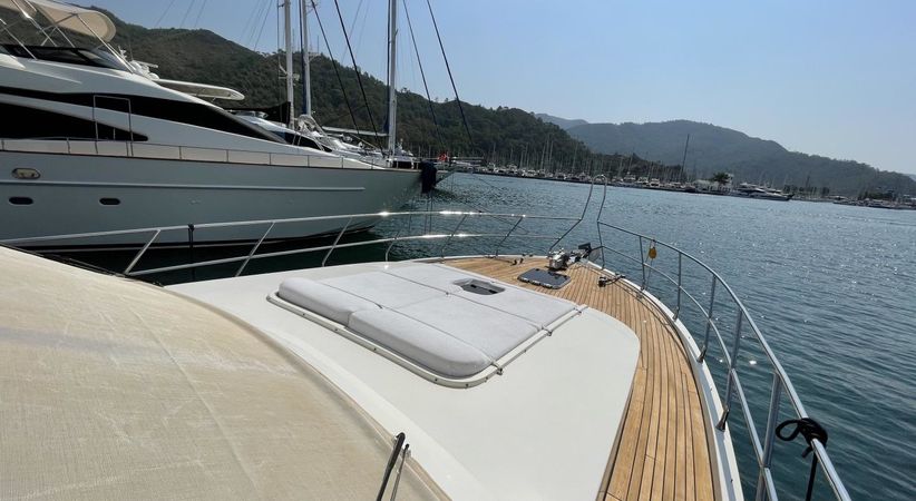Custom Built Yacht | Sea Shell