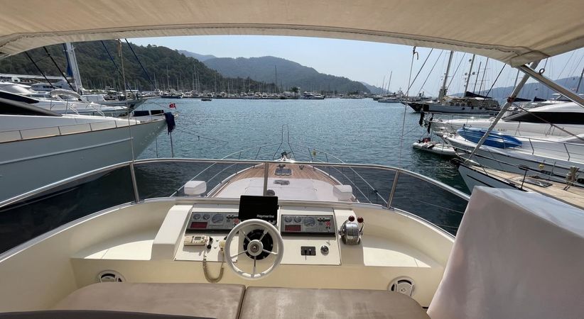 Custom Built Yacht | Sea Shell