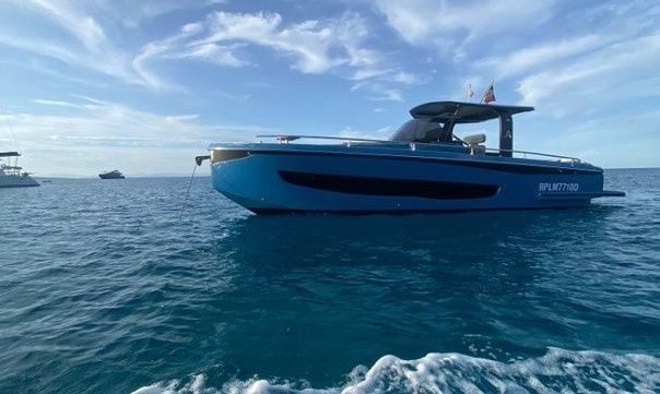 Allure 38 | Summer Vibes