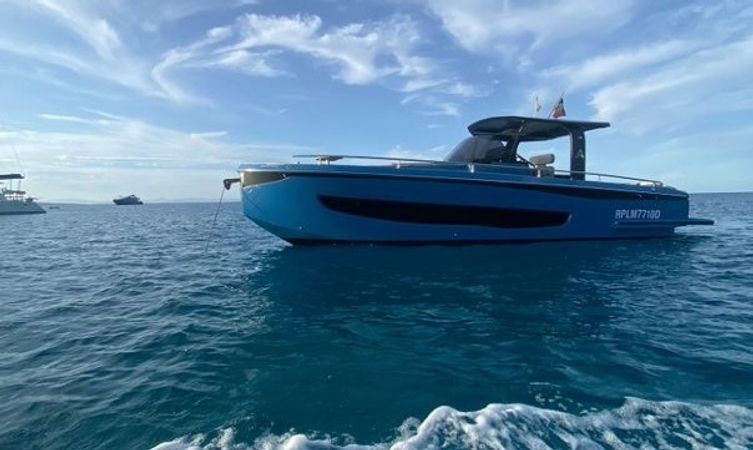 Allure 38 | Summer Vibes