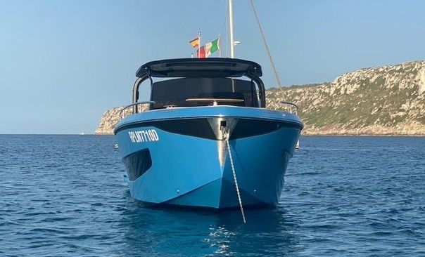 Allure 38 | Summer Vibes