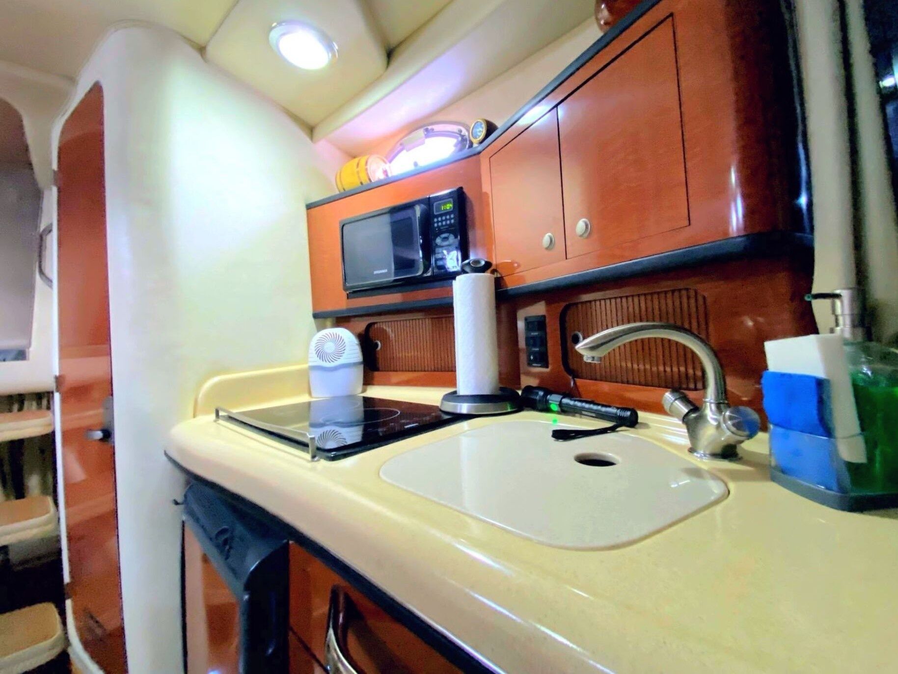 Sea Ray 330 | Paradise 1