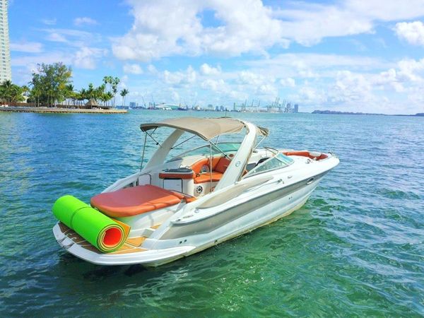 Crownline 315 | Paradise 2
