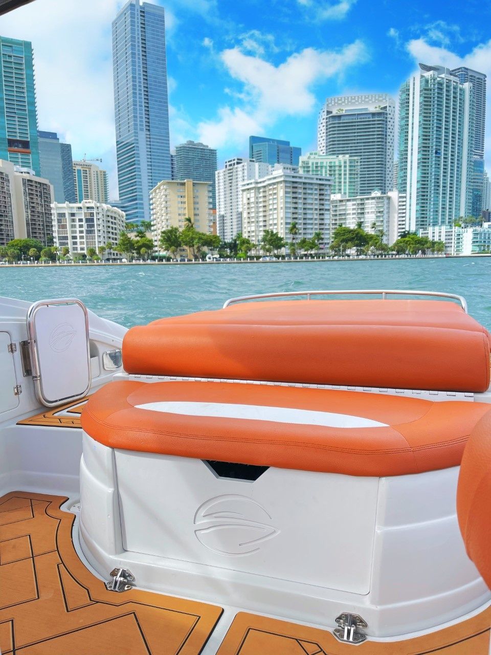 Crownline 315 | Paradise 2