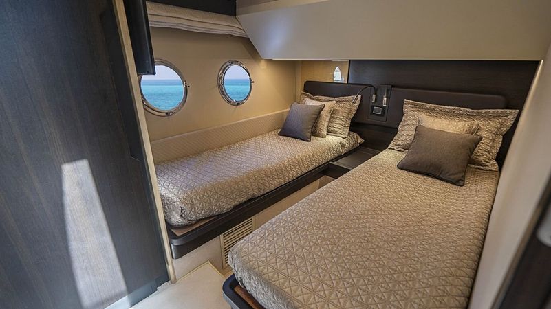 Azimut 66 | Le Grand Bleu