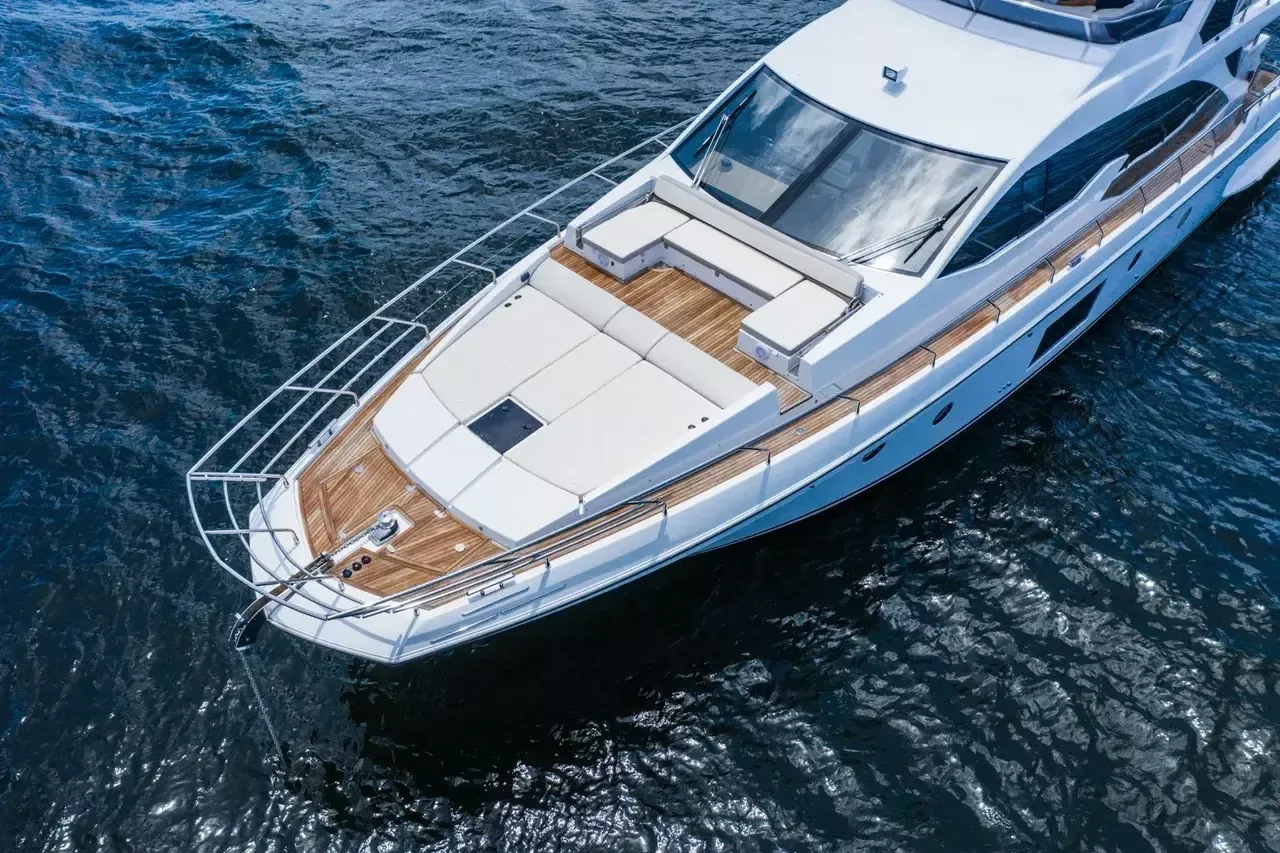 Azimut 66 | Le Grand Bleu