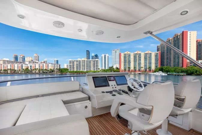 Azimut 66 | Le Grand Bleu