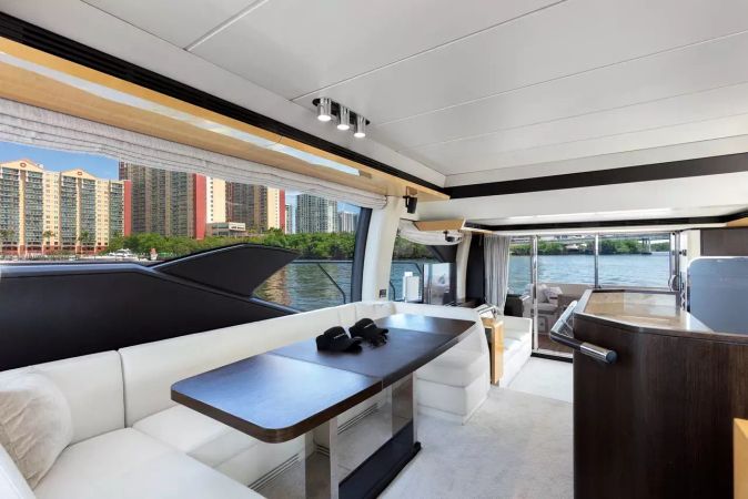 Azimut 66 | Le Grand Bleu