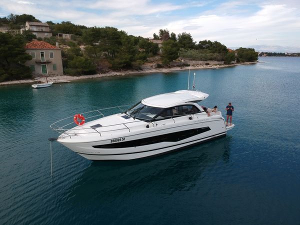 Jeanneau Leader 40 | Leader