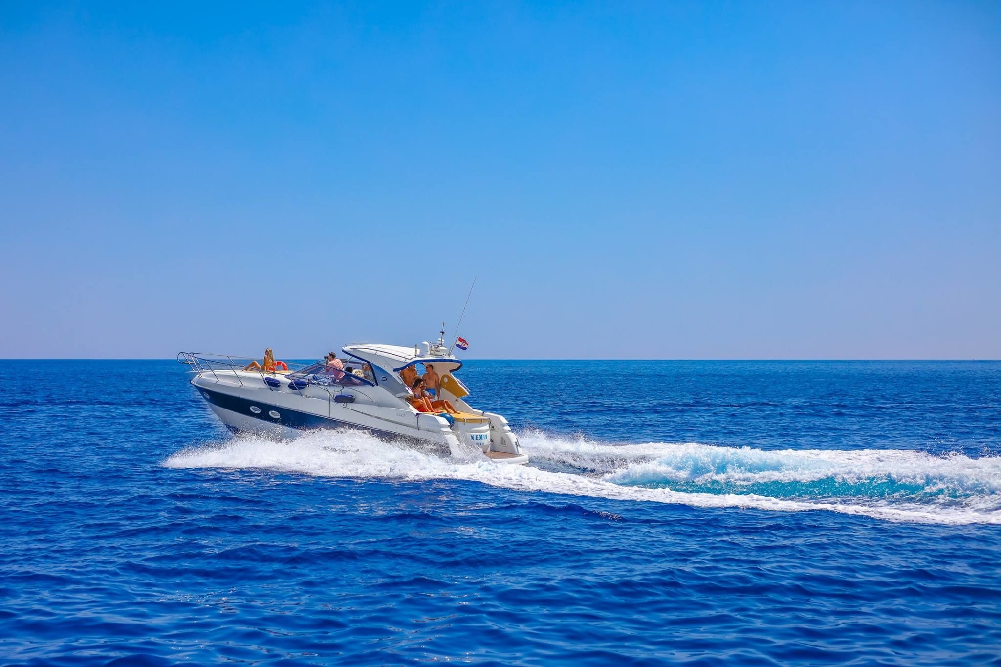 Sessa C42 | Nemir