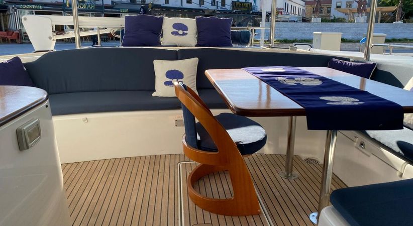 Lagoon Power 43 | Sagapo