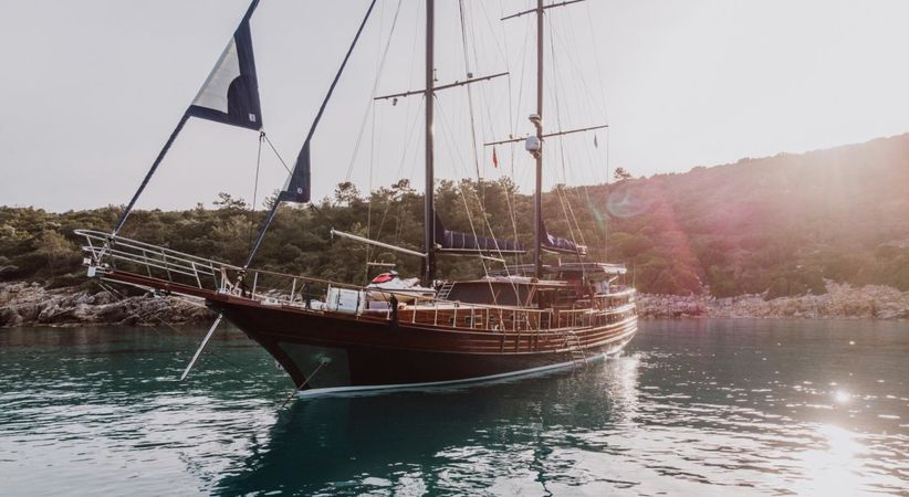 Gulet 89 | Capricorn 1