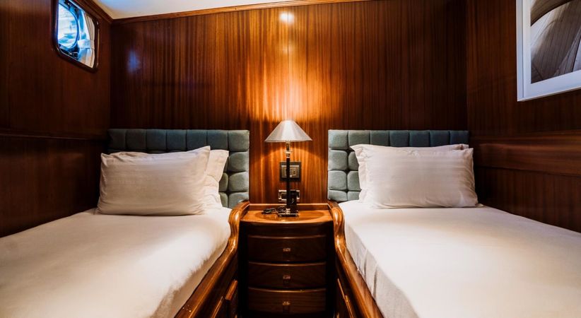 Gulet 89 | Capricorn 1