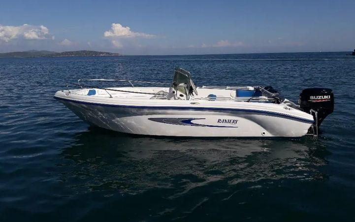 Ranieri 17 | Azzurra