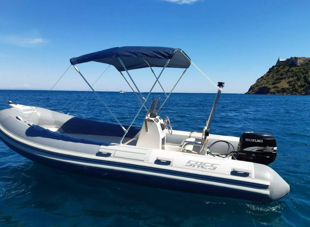 SACS 530 | Gommone 2