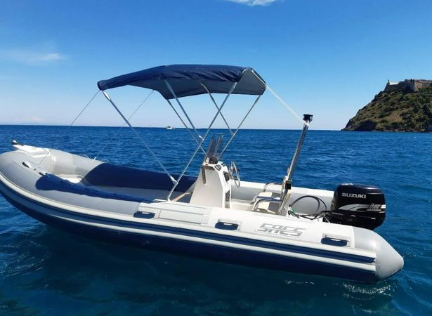 SACS 530 | Gommone 2