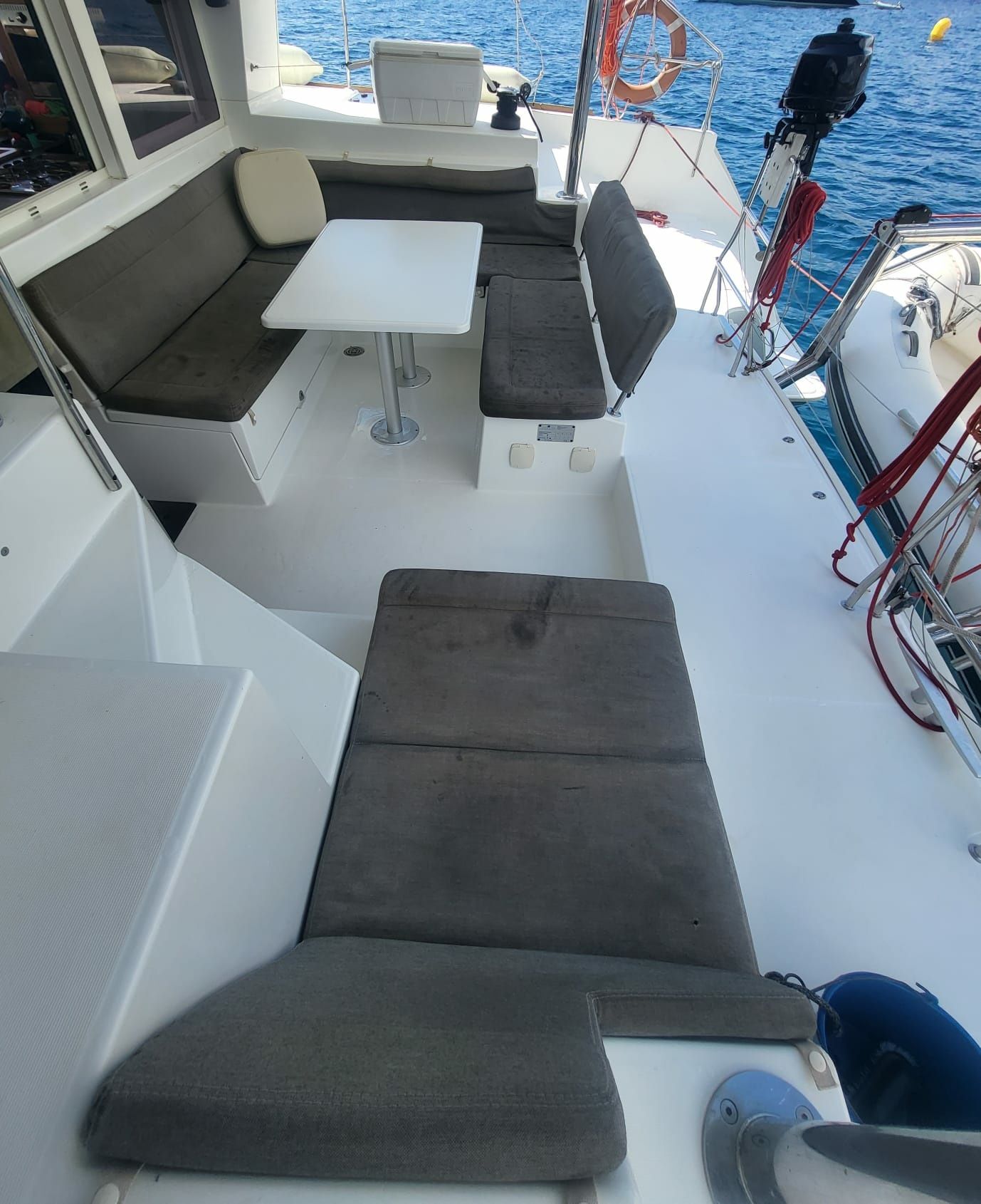 Lagoon 400 S2 | Aero