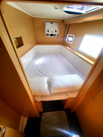 Lagoon 400 S2 | Aero