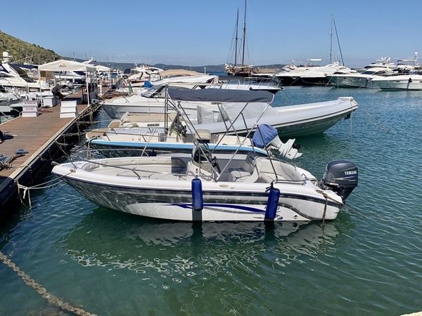 Ranieri Voyager 17 | Voyager