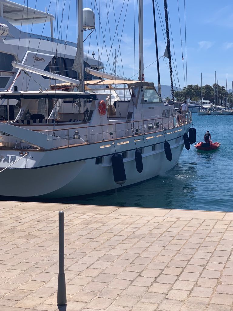 Porsius Motorsailer | White Star