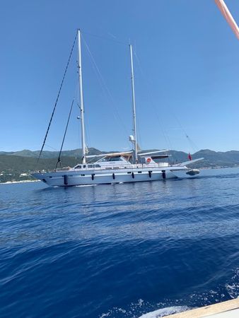 Porsius Motorsailer | White Star